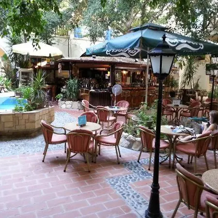 Limnaria Westpark * Πάφος
